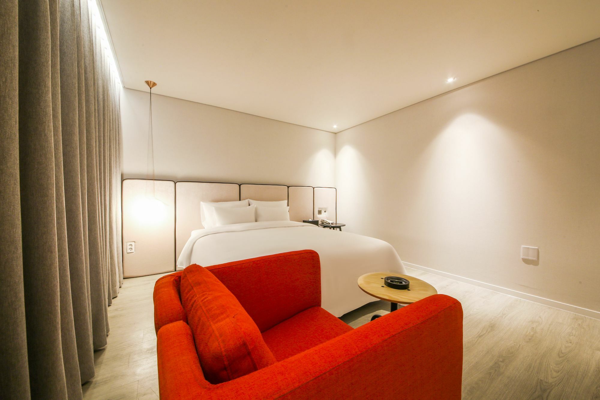 Hotel Londoner Hwamyeong Busan Exterior photo